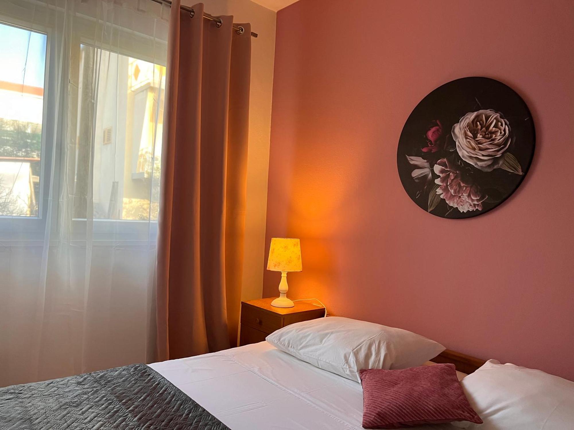 Apartments Villa Mirella 20 M From The Sea - Free Parking 特罗吉尔 外观 照片